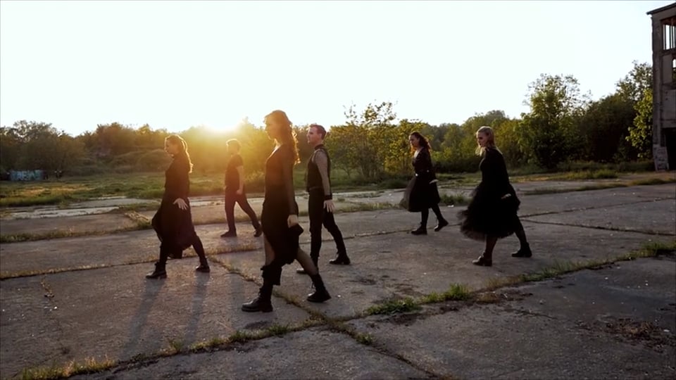 Shake It Out - Video